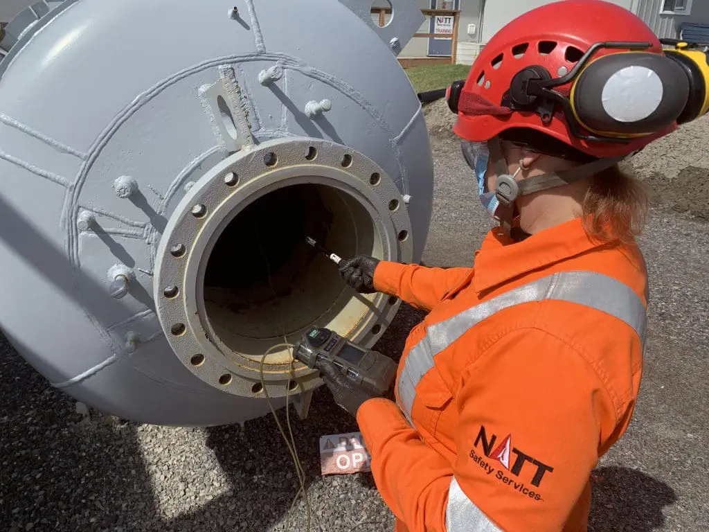 NR-33 Espaço Confinado